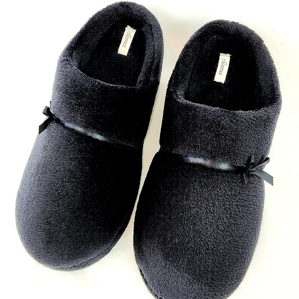 NWOT SOMA Plush Slippers Size XL (11/12) Black